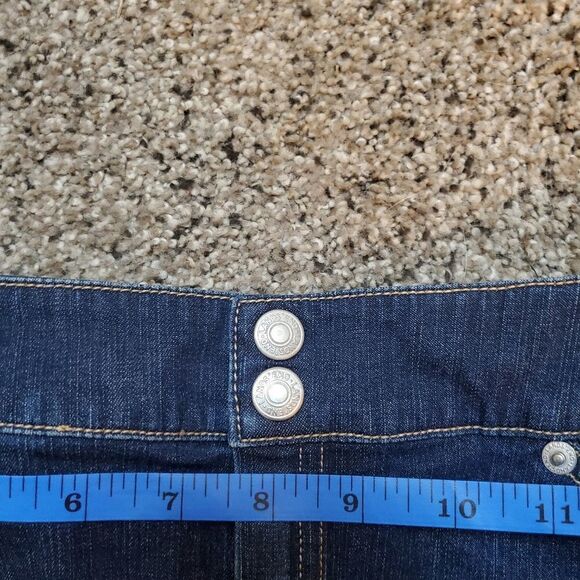 Lands’ End Dark Wash Denim Straight Skirt Size 4 - Picture 9 of 9